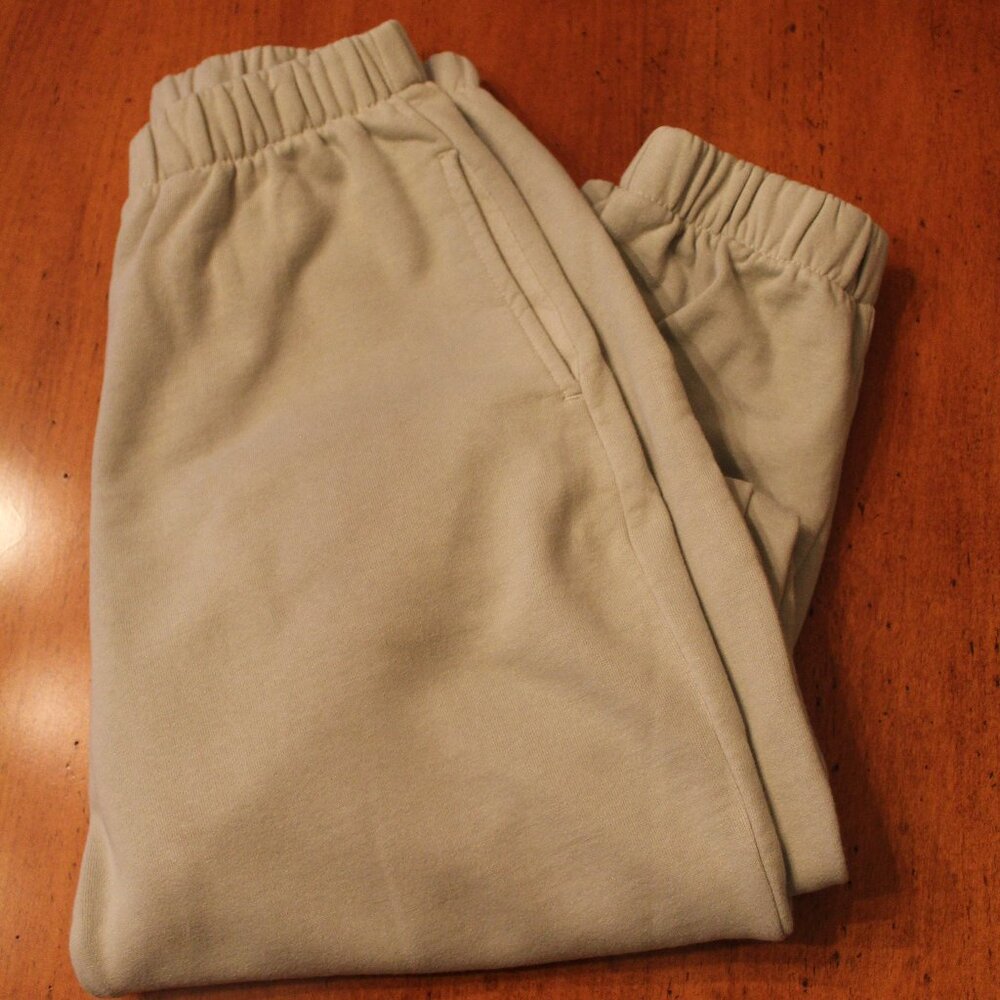 EUC Brandy Melville John Galt Sweatpants